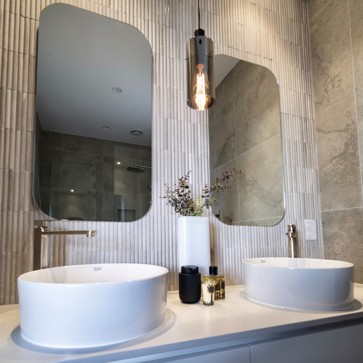 Curved Corner Mirror